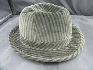 　黒/みどりの中折れ帽子縞模様のサテン生地　厚手で暖か生地　サイズ約：５７～５９ｃｍ中古