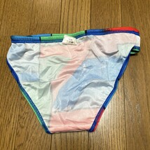 C013ストレッチ♪カラフル抽象柄男子競泳水着♪アンダーやコレクションやトレーニングにも♪平置きウェストサイズサイズ31cm_画像4