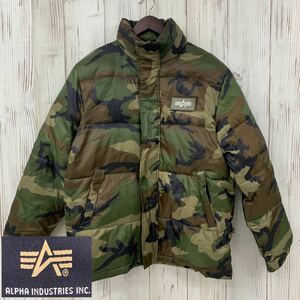 ◯ ALPHA INDUSTRIES アルファ インダストリーズ 迷彩 カモフラ ダウンジャケット メンズ カーキ Lサイズ アウター ロゴ ワッペン 古着