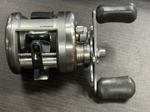 64S　SHIMANO　AXIS101　ベイトリール