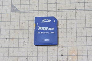 ＃Z1333　中古メディア　256MB