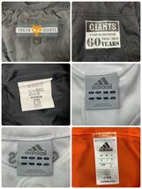 Y■ GIANTS ジャイアンツ グッズ まとめ 39点 ユニフォーム ダウンジャケット サインボール 応援グッズ キーホルダー ファンクラブ 野球 _画像9