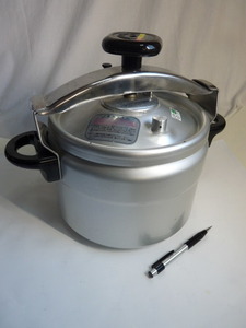 良品◆理研 RIKEN 圧力鍋 RSK-60 6.0L 一升炊き 両手鍋 アルミ鍋 調理器