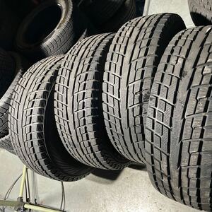 265/70R17 YOKOHAMA GEOLANDAR i/T-S 中古スタッドレスタイヤ４本セット　2015年製　良品