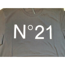 【新品・未使用】N°21 numero ventuno(ヌメロヴェントゥーノ)　 KIDS ロゴTシャツ 　ブラック　12Y　N21173N0153　_画像3