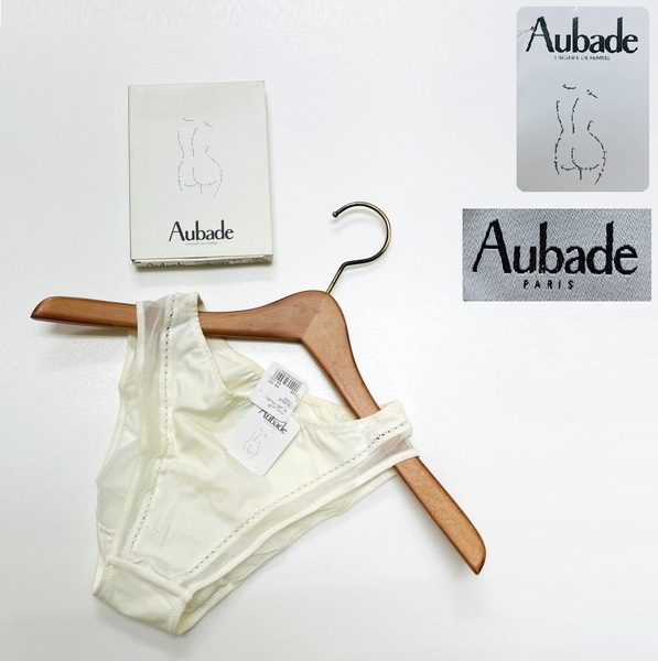 未使用品 Aubade BIJOU PEARL ホワイト系 パール ブラジリアンショーツ タグ レディース フランスフェミニン上品大人可愛い下着 オーバドゥ