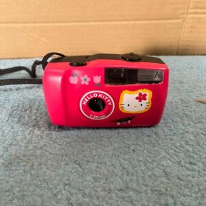 ハローキティ コンパクトフィルムカメラ サンリオ フィルム切れ HELLO KITTY 中古