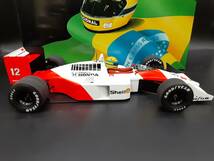 ta1202/19/35 中古品 ミニチャンプス AYRTON SENNA RACING CAR COLLECTION 1/12 1988 マクラーレン MP4/4_画像3