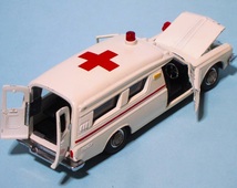 米沢 1971 ダイヤペット D203 トヨペット クラウン 救急車 MS50改 メトロポリタン型 AMBULANCE 車名 トヨタ救急車 FS55V 後期型 難あり品_画像4