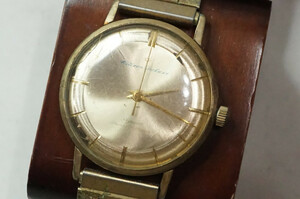 CITIZEN Deluxe シチズン デラックス　腕時計T5　23石　ゴールド系　ビンテージ　 