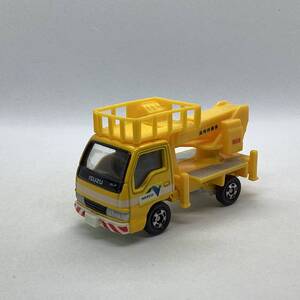 EH587 トミカ ミニカー いすゞ いすず ISUZU エルフ 高所作業車