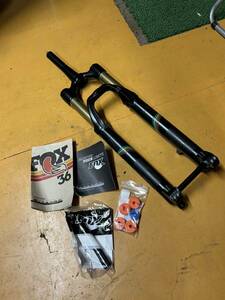 激レア　FOX RACING SHOX 2016 36 FLOAT 27.5 160 HSC/LSC 15/20mm 1.5T Limited FACTORY フロントフォーク フロントサスペンション 