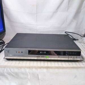 送料無料(BM3312)TOSHIBA　東芝　HDD＆DVDビデオレコーダー　RD-XS53　