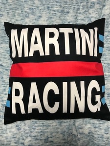 誰も持ってない？日本全国送料無料！ マルティニ　レーシング　MARTINI　RACING　片面ロゴ　大きなクッション　