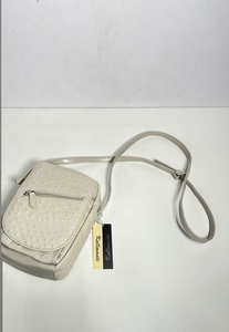 ● コレクター必見 レザー レディース ショルダーバッグ 鞄 カバン かばん バッグ 女性 ファッション 小物 tk347