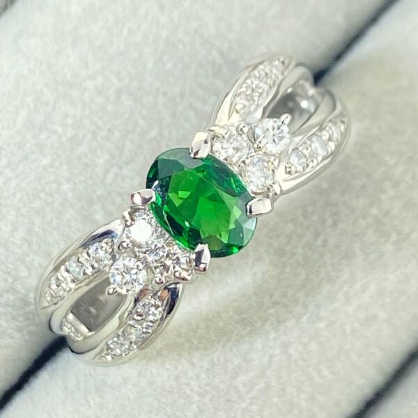 【14-22】グリーングロッシュラーガーネット ダイヤモンド リング0.5ct D0.24ct