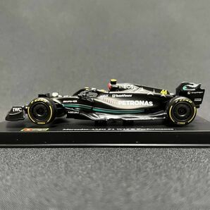 【44】 ブラーゴ F1 1:43 2023年 メルセデス-AMG W14 No.44 ルイス・ハミルトン ドライバー & 専用ケース付の画像4