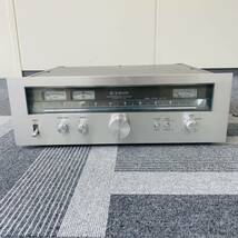 ジャンク　TRIO KT-7700 FMチューナー　通電確認済み i16013 　受信× 　140サイズ発送　_画像1