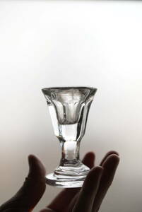 トロンプルイユ ビストロ リキュールグラス / 19-20世紀・フランス / アンティーク 古道具 硝子 ワイングラス 型吹き 硝子 B