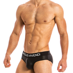 即決新品 MODUS VIVENDI モーダスビベンディ High Tech Classic Brief-L- ビキニブリーフ 黒色 合皮地 現品表記サイズ L