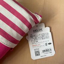 送料無料　DELDE ペンケース ピンク×ボーダー　ペンスタンドになる筆入れ　送料込み_画像3