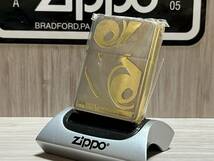 大量出品中!!【希少】レア 未使用/未開封 2005年製 Zippo '吉宗' 限定 シリアルナンバー付き DAITO ゴールド ジッポー 喫煙具 ライター_画像1