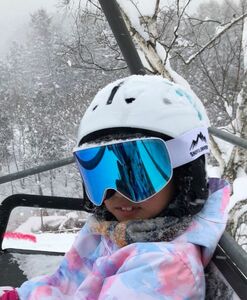 【新品】スキーゴーグル平面ダブルレンズ メガネ対応 ケース付