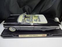 ROAD signature 1/18 1959　Chevrolet　インパラ　ダイキャスト　ミニカー_画像1