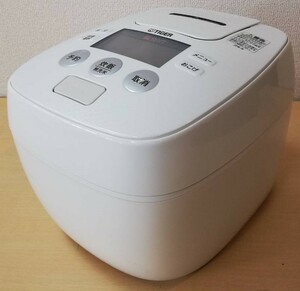 【LK68】JPB-R100 TIGER タイガー 圧力 IH 炊飯器 炊飯ジャー 2016年製 通電確認済み 動作品
