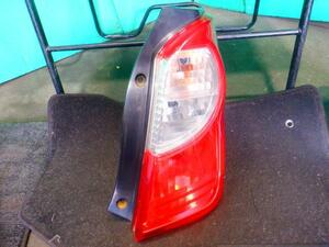  Carol DBA-HB25S right tail lamp 126631