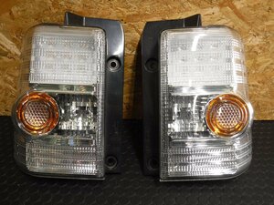 ★ ダイハツ / ムーヴコンテ / L575S / カスタム / 後期 / 純正 / LED クリア テールランプ / 左右 / リア リヤ レンズ ライト 20514