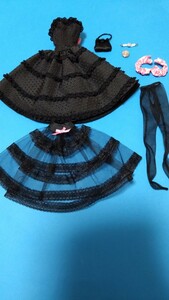 Barbi　バービー　　ファッションモデルコレクションBlack Enchantment　ブラックエンチャントメント　アウトフィット