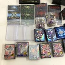 【1円～】遊戯王 OCG サプライ まとめ売り (スリーブ デッキケース フォルダ) ※パーツ欠品、破損未確認【中古品】_画像2