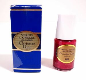 ほぼ未使用 Christian Dior クリスチャンディオール ネイル VERNIS A ONGLES　NAIL ENAMEL No.689 