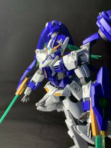 HG ガンダムダブルオーダイバーアーク　ガンプラ　全塗装完成品