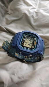 G-SHOCK DW-5600C-1（DW-5600D） おまけでブルーベゼル付き