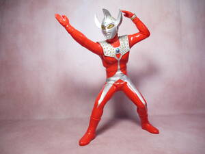 バンプレスト　ウルトラマンタロウ　ビッグサイズソフビフィギュア　全高35センチ