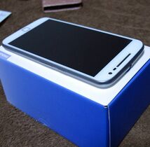 モトローラ Moto G4 Plus SIMフリー DSDSデュアルSIMデュアルスタンバイ_画像5