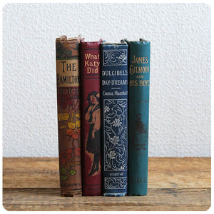 イギリス アンティークブック 4冊セット 古書 インテリア雑貨 洋書 ディスプレイ「雰囲気パーフェクト」P-037