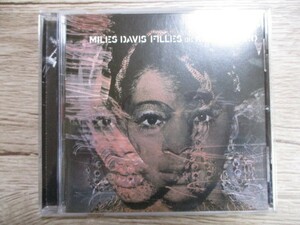 BT N6　送料無料◇　Miles Davis　FILLES DE KILIMANJARO　◇中古CD　
