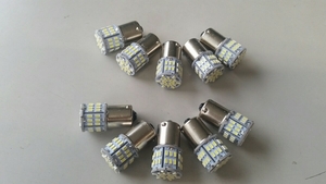 24Ｖ.Ｓ25　ＬＥＤ　1206チップ　　54ＳＭＤ　眩しい光　シングルホワイト　10個セット.