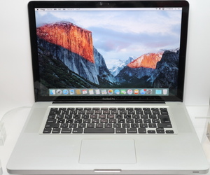 Apple MacBook Pro A1286(15-inch, Late 2008)/2.53GHz Intel Core 2 Duo/4GBメモリ/HDD250GB/バッテリー正常/OS X El Capitan 10.11 #1209