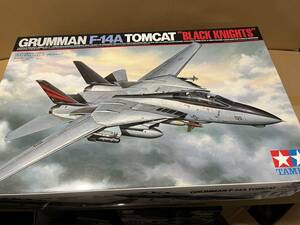 新品未組み立て　タミヤ 1/32 F-14A トムキャット ブラックナイツ　TAMIYA画像にてご確認下さい。