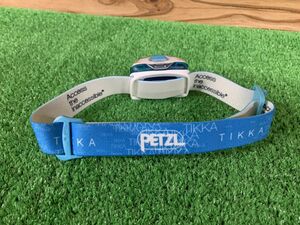 ペツル　PETZL　ヘッドライト　キャンプ　ライト　レジャー　アウトドア　登山　角度調整　明るさ調整　mc03019163