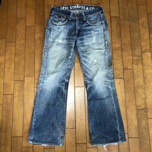 ☆ 【 Levi's 】★507 レッドボタン　フラップポケット　ブーツカット　ダメージジーンズ★W32