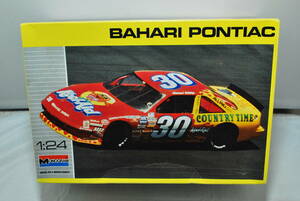 □　希少！未組立　モノグラム　1/24　BAHARI　PONTIAC （バハリ ボンティアック）　NASCAR ナスカー 　エンジン付　海外製　□