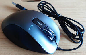 エレコム USB有線マウス M-XGM10UBBK/EC 握りの極み ガンメタリック Mサイズ