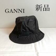 GANNI ガニー　ロゴ入り　バケットハット　バケハ　Sサイズ　ブラック_画像1