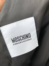 イ7 アフターをオシャレに変身 MOSCHINO モスキーノ 黒リングジャケット サイズ40_画像4