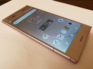 docomo/Xperia XZ1 SO-01K SIMロック解除品 mineoDプラン ahamo対応 ※アプリ限定割引クーポンあり